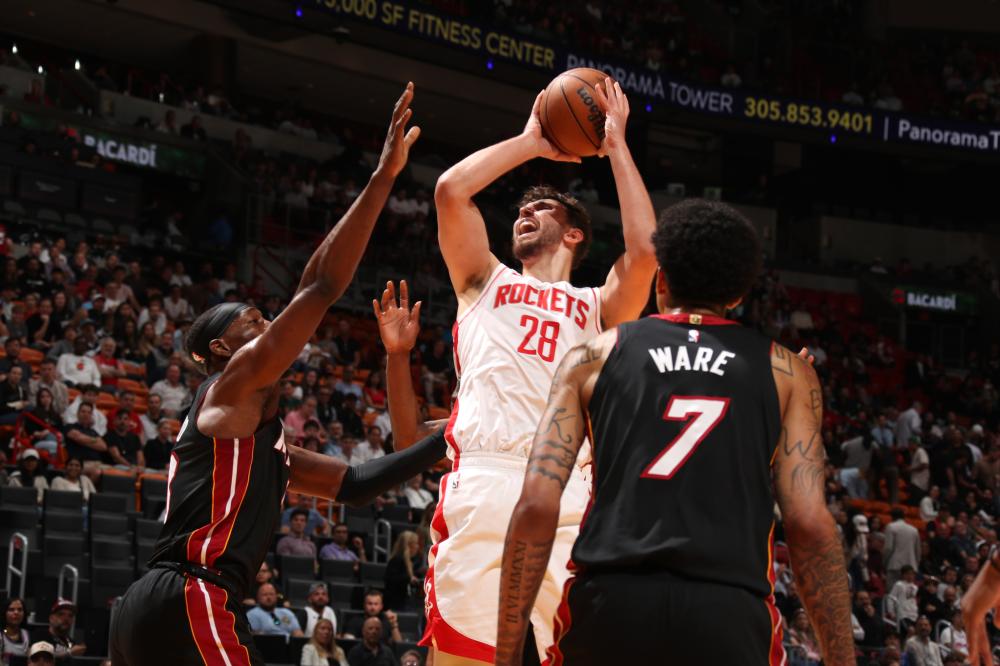 股强烈的精 股强烈的精