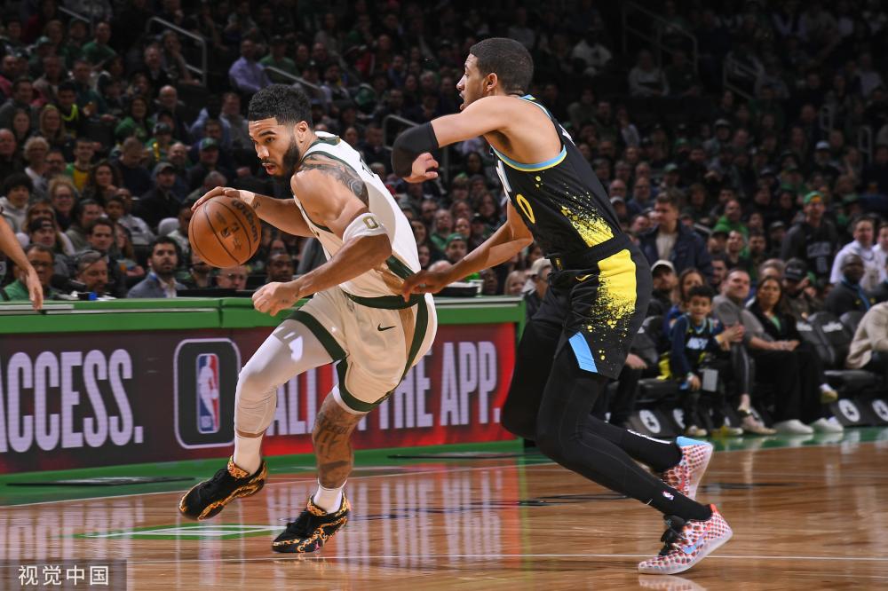 面对场上不 面对场上不